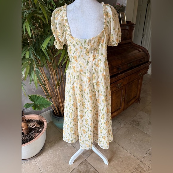 Windsor ladies puffy short sleeve maxi dress, padded bra under wire lined large - Picture 5 of 9